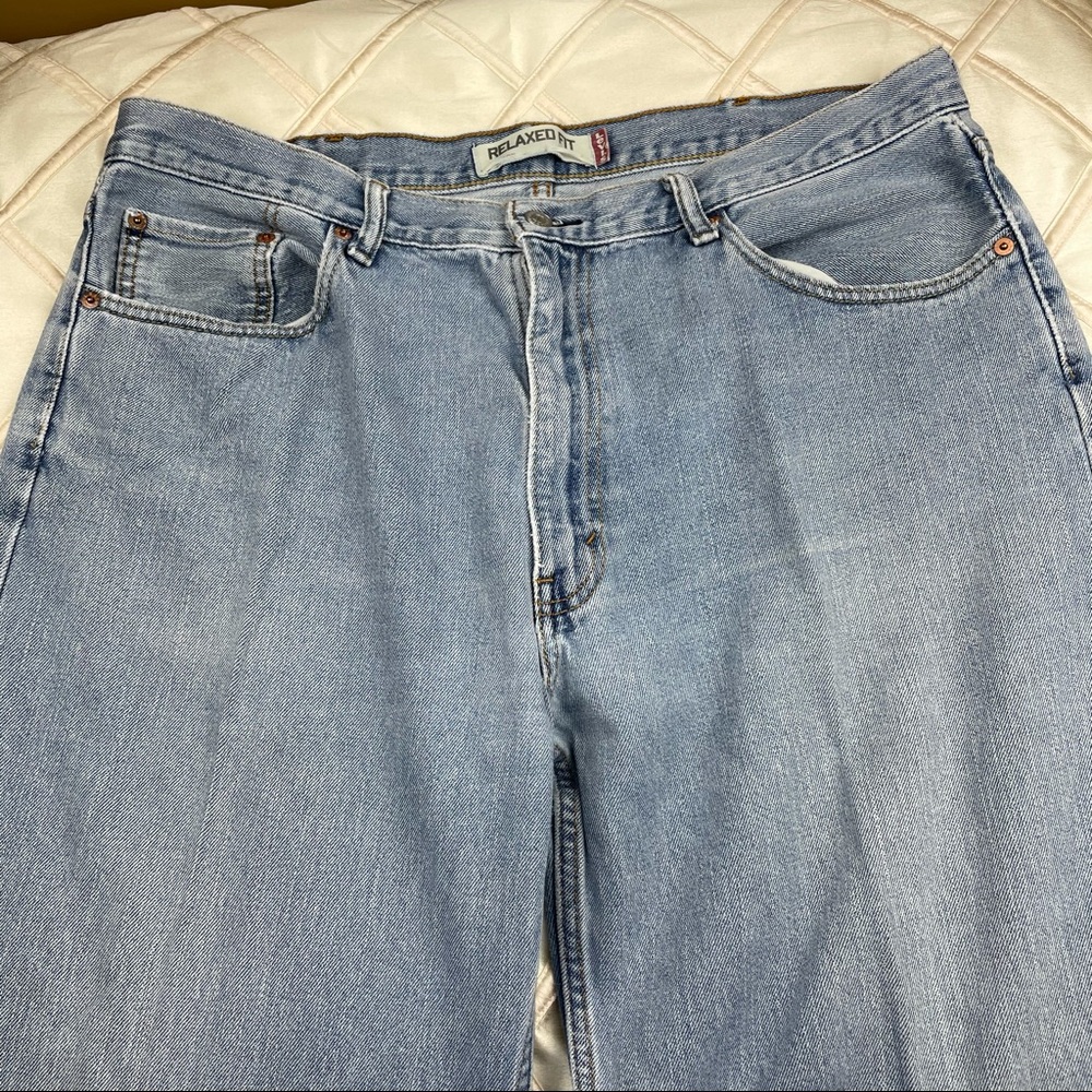 Levi's 550 Relaxed Fit Worn Distress Jean 40x34